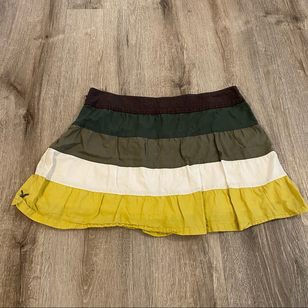American Eagle Mini Skirt Size 8 Green Yellow